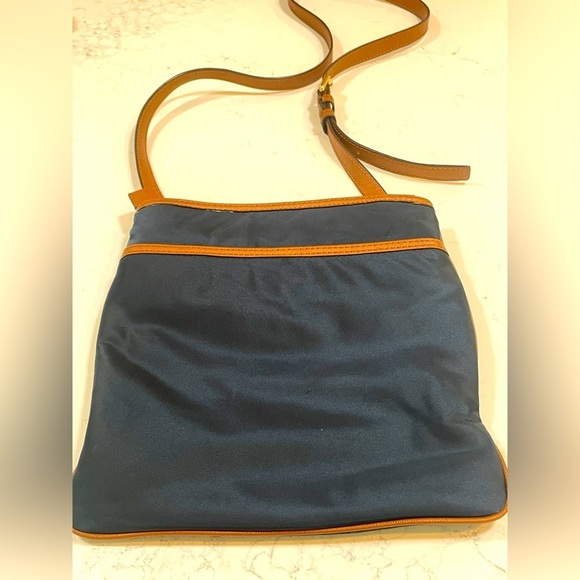 Michael Kors Kempton Crossbody Nylon Navy w/Brown Leather Trim - Picture 6 of 6